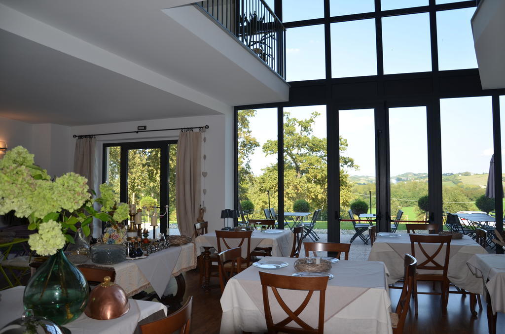 Cascina Castagneto Hotell CastellʼAlfero Eksteriør bilde