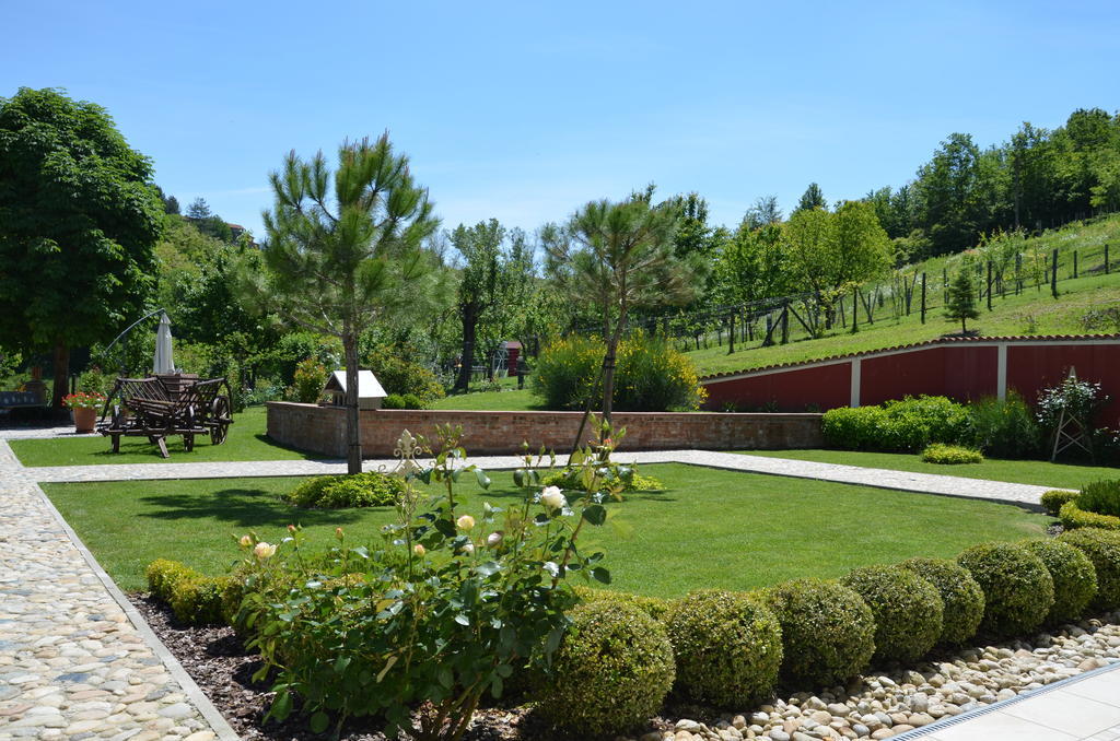 Cascina Castagneto Hotell CastellʼAlfero Eksteriør bilde