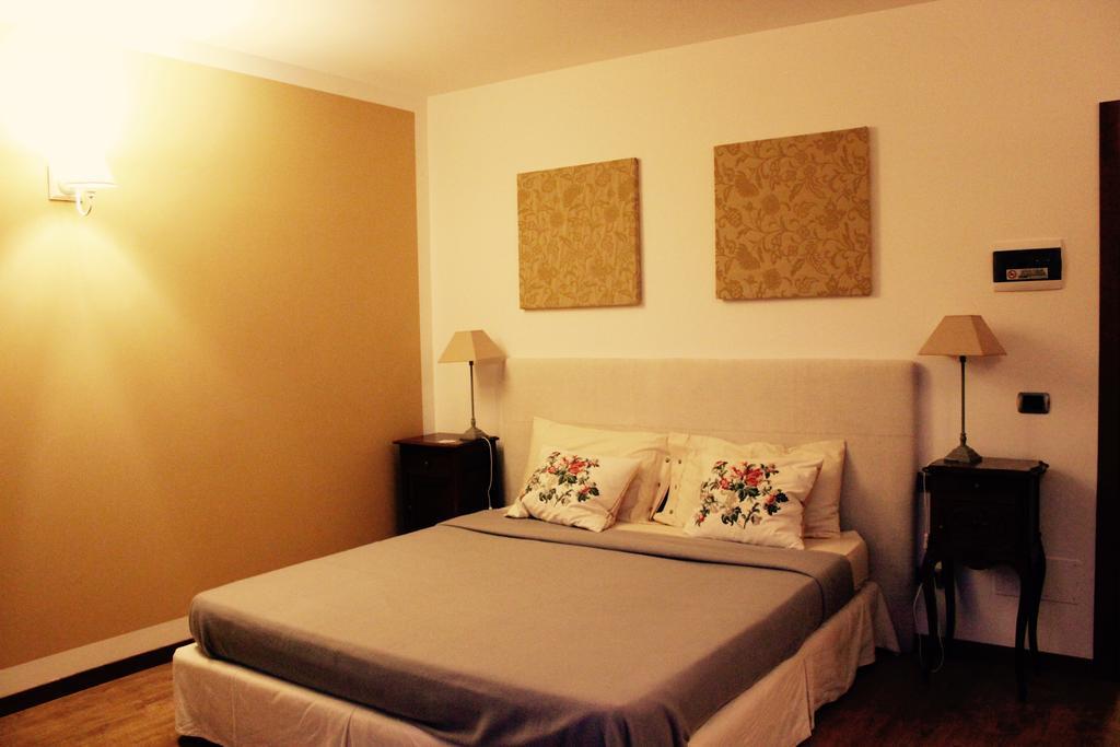 Cascina Castagneto Hotell CastellʼAlfero Eksteriør bilde