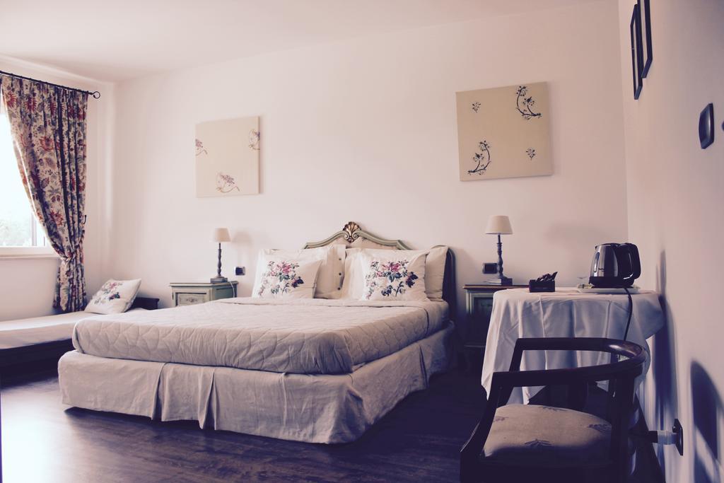 Cascina Castagneto Hotell CastellʼAlfero Eksteriør bilde