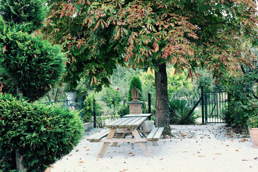 Cascina Castagneto Hotell CastellʼAlfero Eksteriør bilde