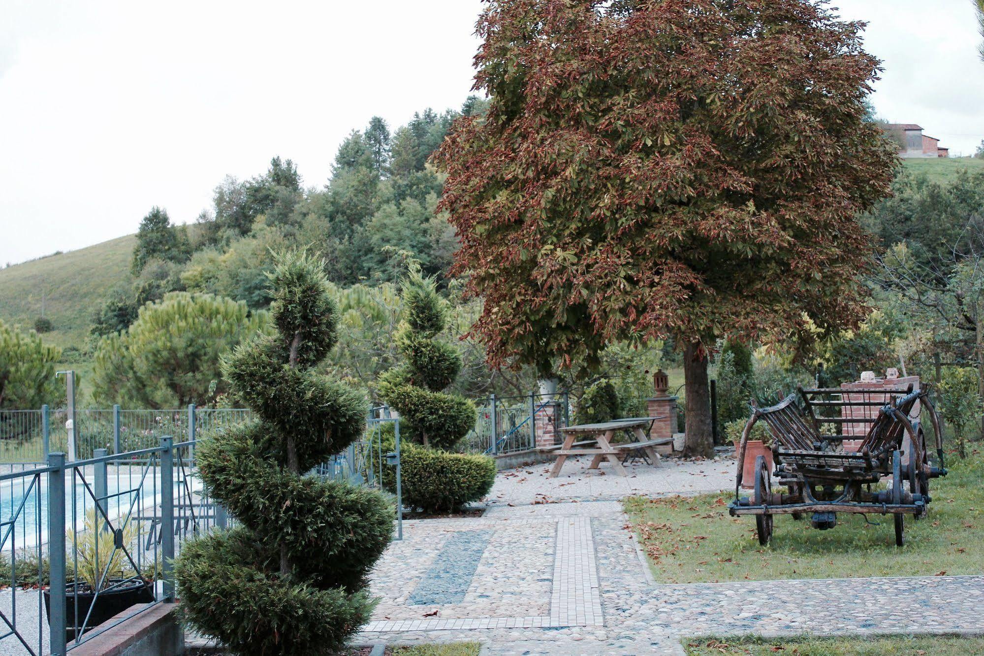 Cascina Castagneto Hotell CastellʼAlfero Eksteriør bilde